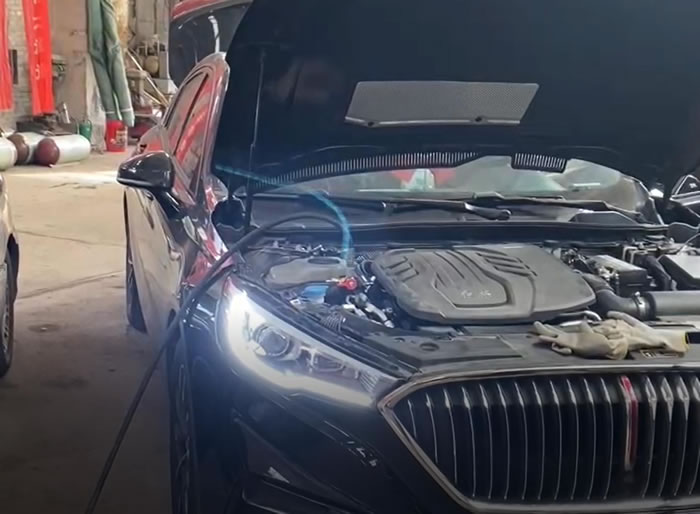 �t��׃�(n��i)ֱ��܇(ch��)��Ȼ����b�{(di��o)ԇ��